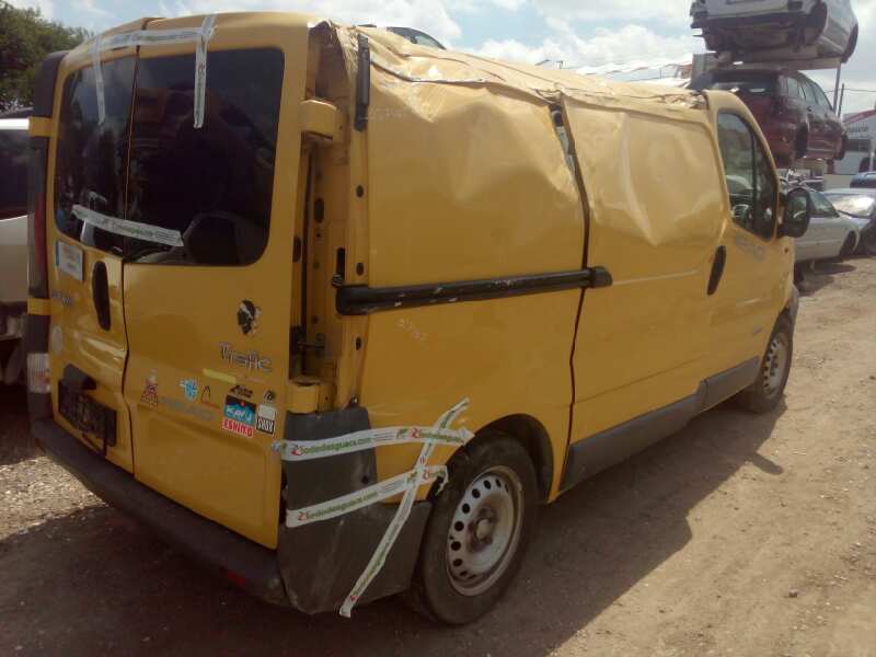 RENAULT TRAFIC COMBI (AB 4.01) 6 - plazas, acristalado parcial 2,9t   Combi corto Motor 1,9 Ltr. - 74 kW Diesel