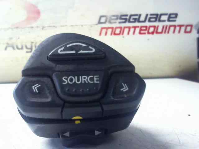 MANDO RADIO NISSAN X-TRAIL (T30) Elegance