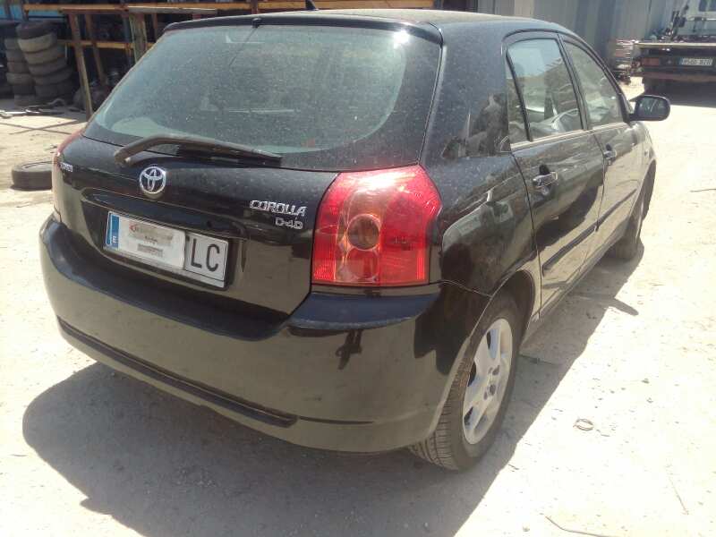 TOYOTA COROLLA (E12) 2.0 D-4D Linea Sol Berlina Motor 2,0 Ltr. - 66 kW Turbodiesel CAT