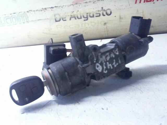 ANTIRROBO TOYOTA AVENSIS BERLINA (T25) 2.2 D-4D Executive Sedán (4-ptas.)