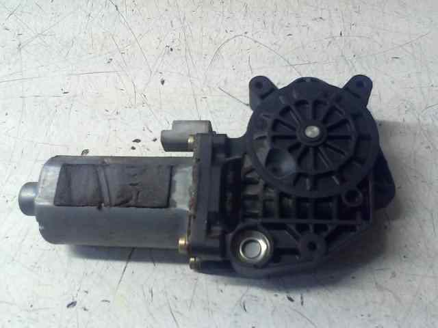 MOTOR ELEVALUNAS DELANTERO DERECHO CITROEN XSARA PICASSO 2.0 HDi (90 CV) 5 velocidades