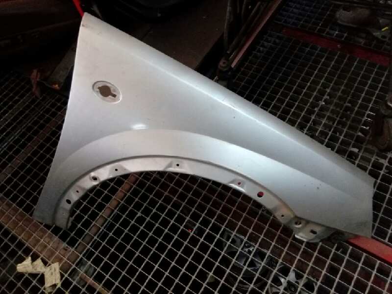 ALETA DELANTERA DERECHA OPEL CORSA C Club