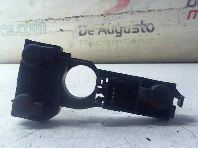 PORTALAMPARAS TRASERO IZQUIERDO RENAULT LAGUNA II (BG0) Authentique