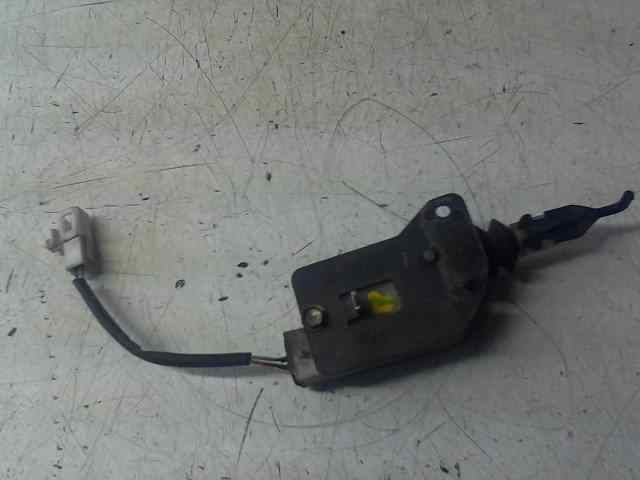 MOTOR CIERRE CENTRALIZADO DELANTERO IZQUIERDO TOYOTA AVENSIS BERLINA (T25) 1.8 Sol Berlina (5-ptas)