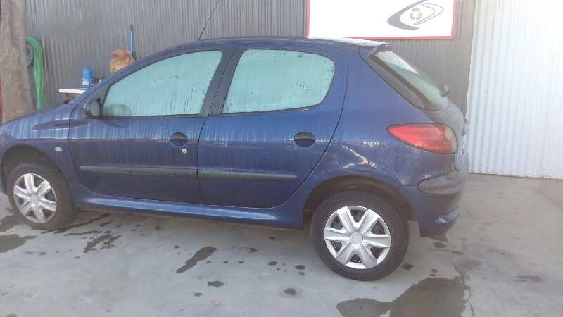 PEUGEOT 206 BERLINA X-Line Motor 1,9 Ltr. - 51 kW Diesel