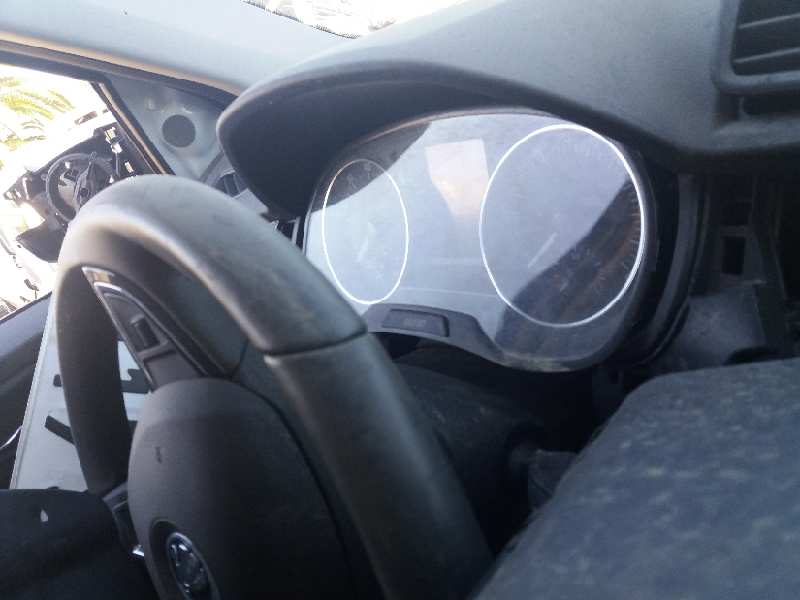 SKODA FABIA Active Motor 1,0 Ltr. - 55 kW MPI