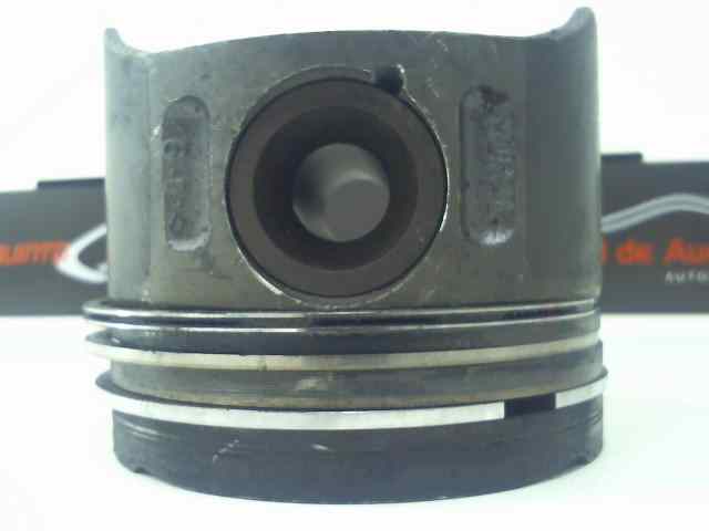 PISTON MERCEDES VITO MIXTO 06.2003 -> 2.1 CDI (116 CV) 6 velocidades - NSG