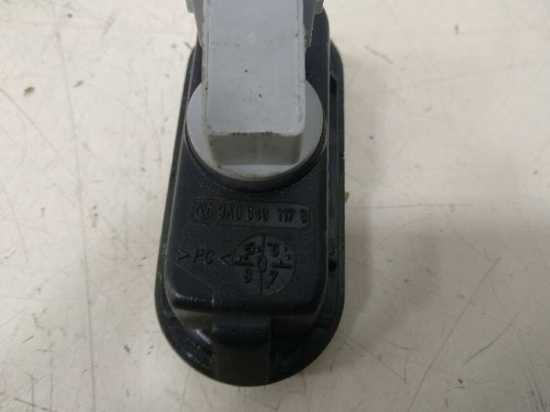 PILOTO LATERAL DERECHO SEAT RECAMBIO ORIGINAL ACCESORIOS