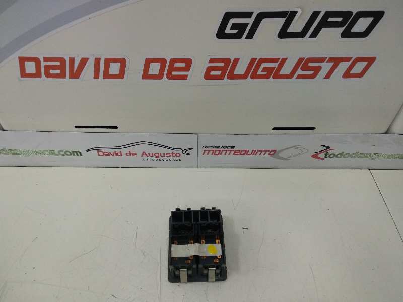 MANDO ELEVALUNAS DELANTERO IZQUIERDO SUZUKI GRAND VITARA JB (JT) 1.9 DDiS JX-E 3-ptas.