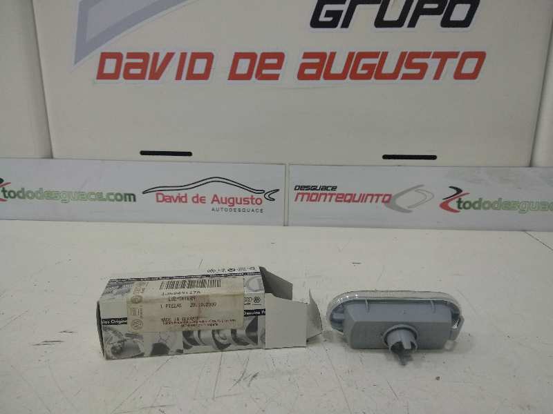 PILOTO LATERAL IZQUIERDO SEAT RECAMBIO ORIGINAL ACCESORIOS