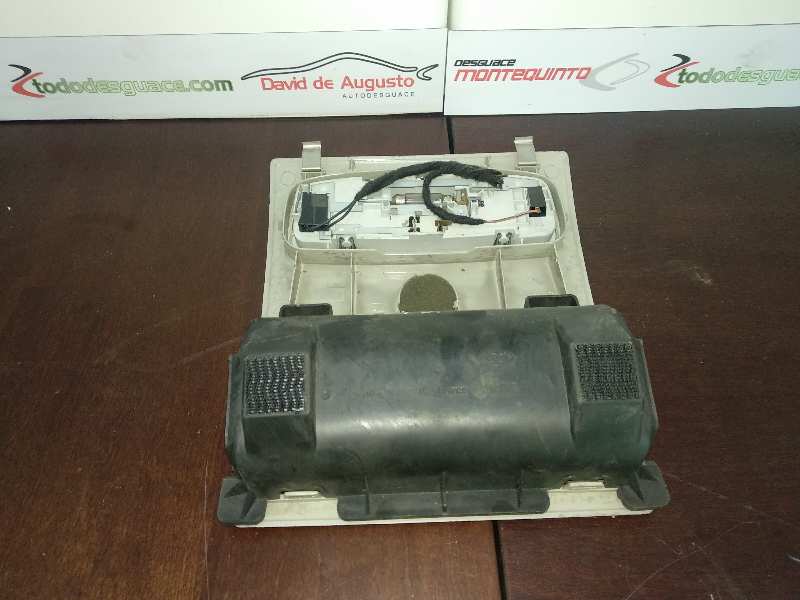 LUZ INTERIOR FORD MONDEO BERLINA (GE) Ambiente (06.2003->) (D)