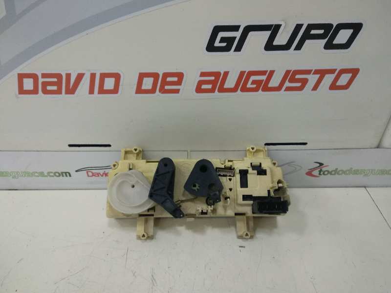MANDO CALEFACCION / AIRE ACONDICIONADO PENDIENTE IDENTIFICAR .