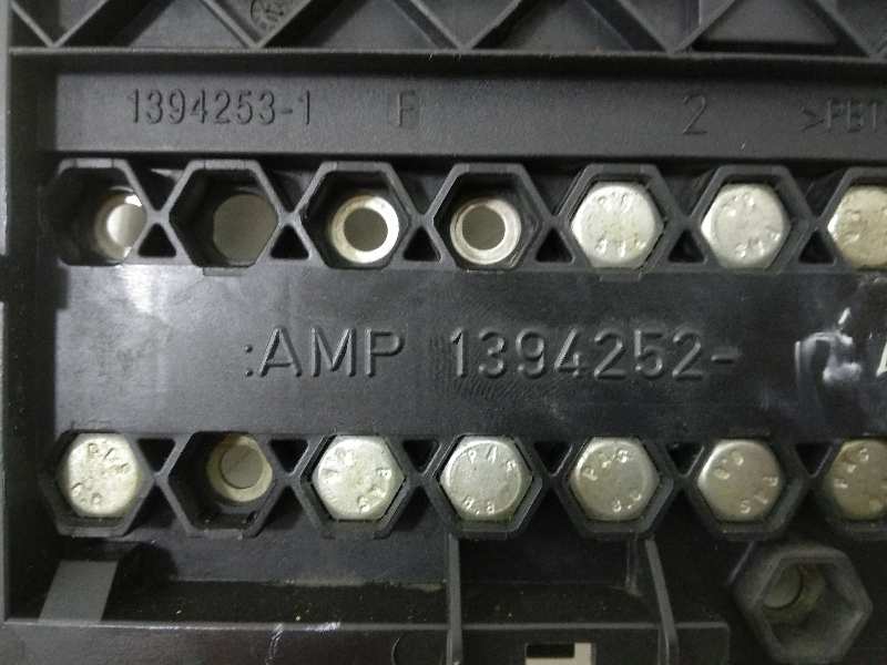 CAJA RELES / FUSIBLES FORD FIESTA (CBK) Ambiente