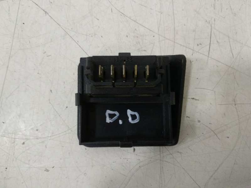 MANDO ELEVALUNAS DELANTERO DERECHO CITROEN ZX 1.6