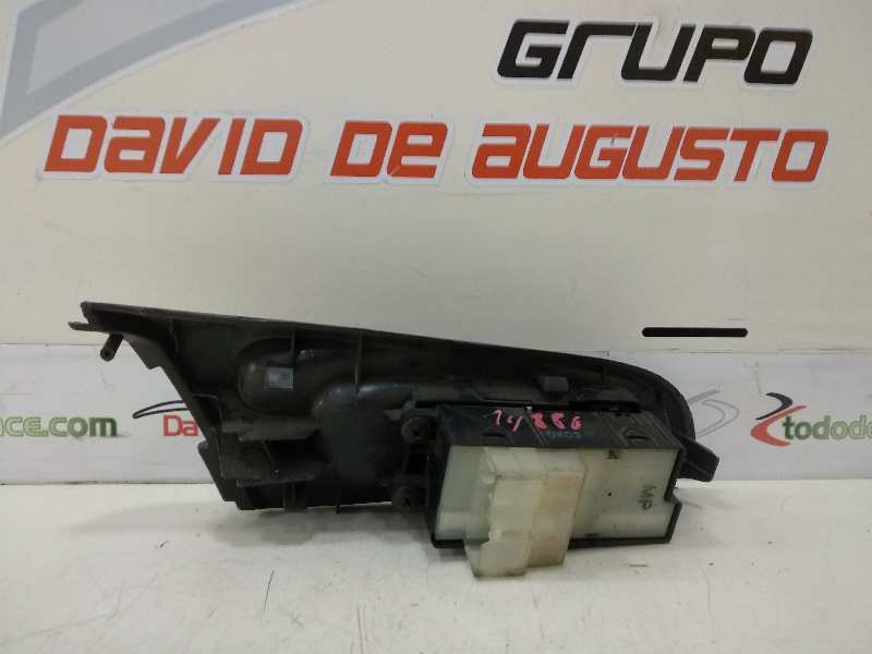 MANDO ELEVALUNAS DELANTERO IZQUIERDO NISSAN ALMERA 1.5 16V (90 CV) 5 velocidades