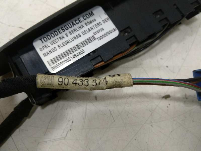 MANDO ELEVALUNAS DELANTERO DERECHO OPEL VECTRA B BERLINA Básico