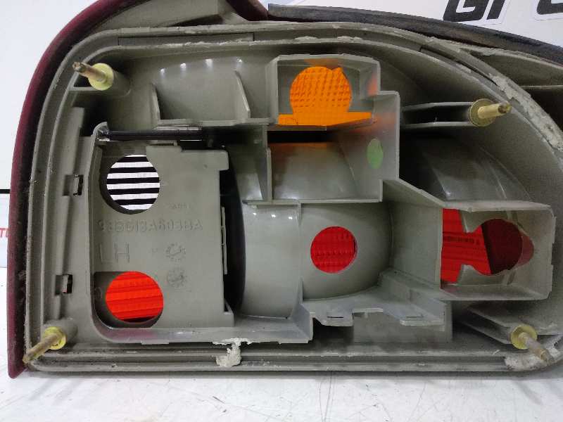PILOTO TRASERO IZQUIERDO FORD MONDEO BERLINA/FAMILIAR (FD) CLX Berlina