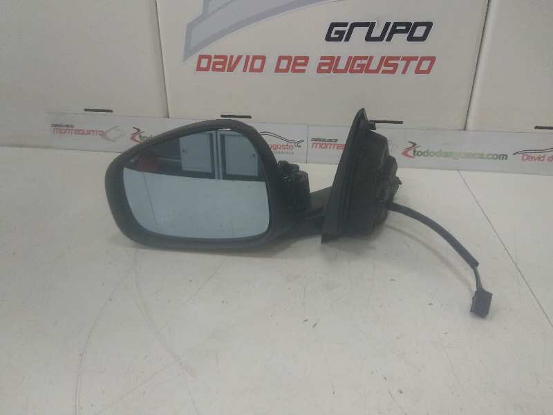 RETROVISOR IZQUIERDO ELECTRICO FIAT RECAMBIO ORIGINAL .