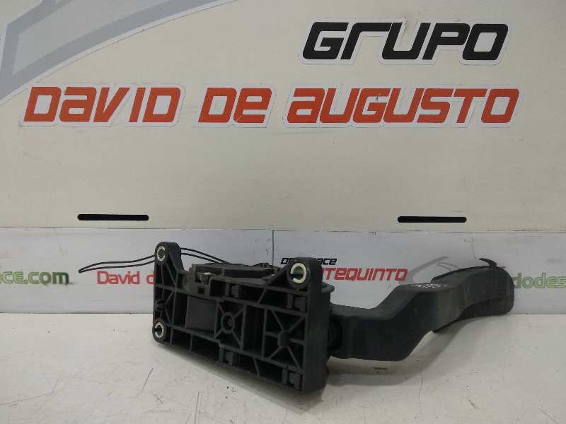 POTENCIOMETRO PEDAL MERCEDES SPRINTER 02.00 -> CAJA CERRADA, TECHO ELEVADO *