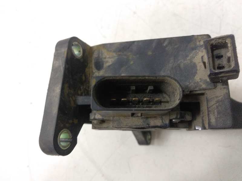 POTENCIOMETRO PEDAL MERCEDES SPRINTER 02.00 -> CAJA CERRADA, TECHO ELEVADO *
