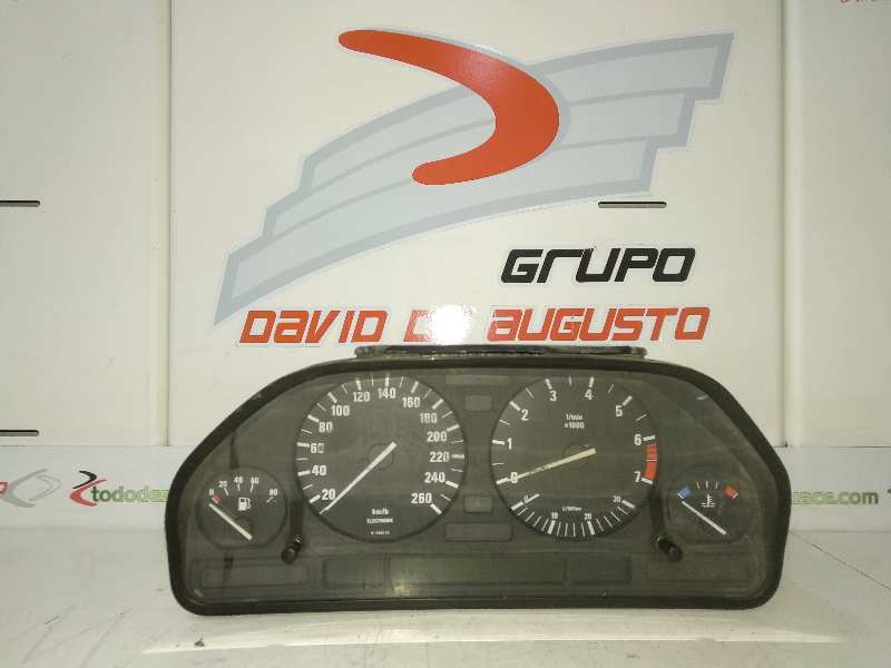 CUADRO INSTRUMENTOS BMW SERIE 7 (E32) *