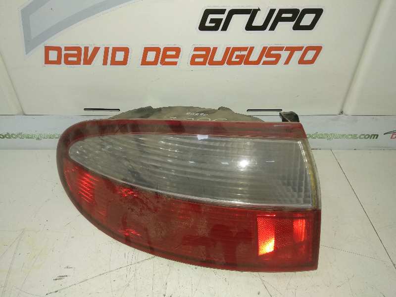 PILOTO TRASERO IZQUIERDO DAEWOO LANOS 1.5 (86 CV) 5 velocidades