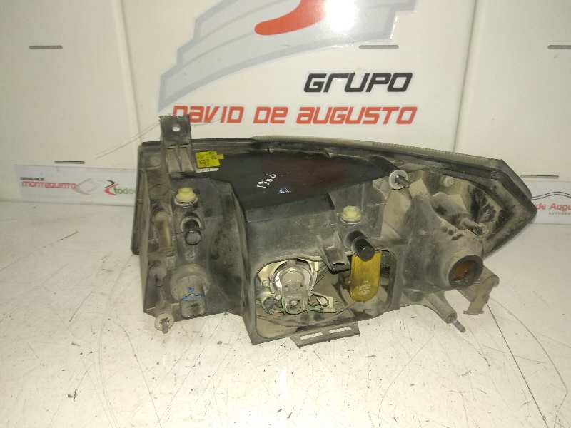 FARO DERECHO FORD TRANSIT *