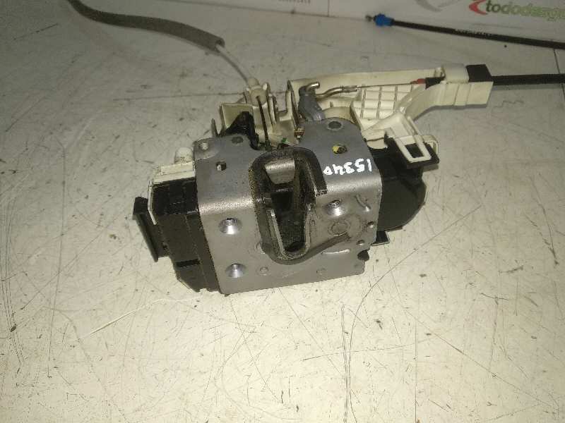CERRADURA PUERT DELANTERA IZQUIERDA MERCEDES SPRINTERII CAJA CERRADA (DESDE 01.06) 309/311/313/315         CDI  (906.631/633/635/637)