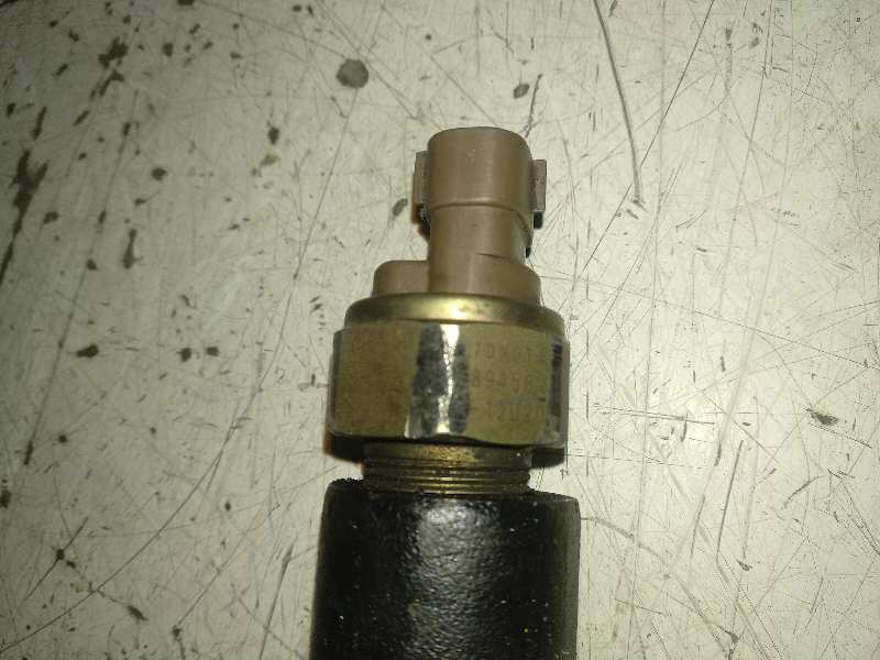 RAMPA INYECCION TOYOTA RAV 4 (A2) 2.0 D-4D Executive 4X4 (2003->)