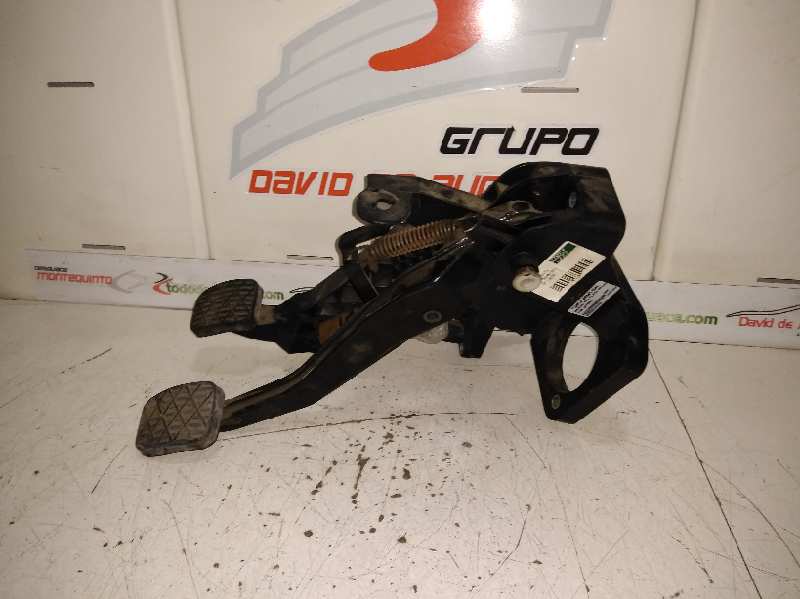 PEDAL EMBRAGUE MERCEDES CLASE A (W169) A 200 CDI  A-Edition