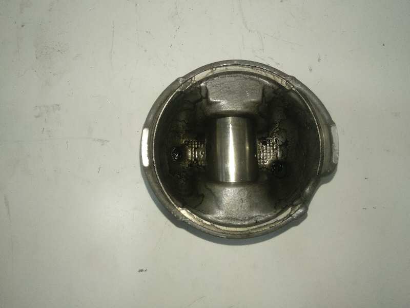 PISTON FORD FOCUS 2.0 16V (131 CV) 5 velocidades