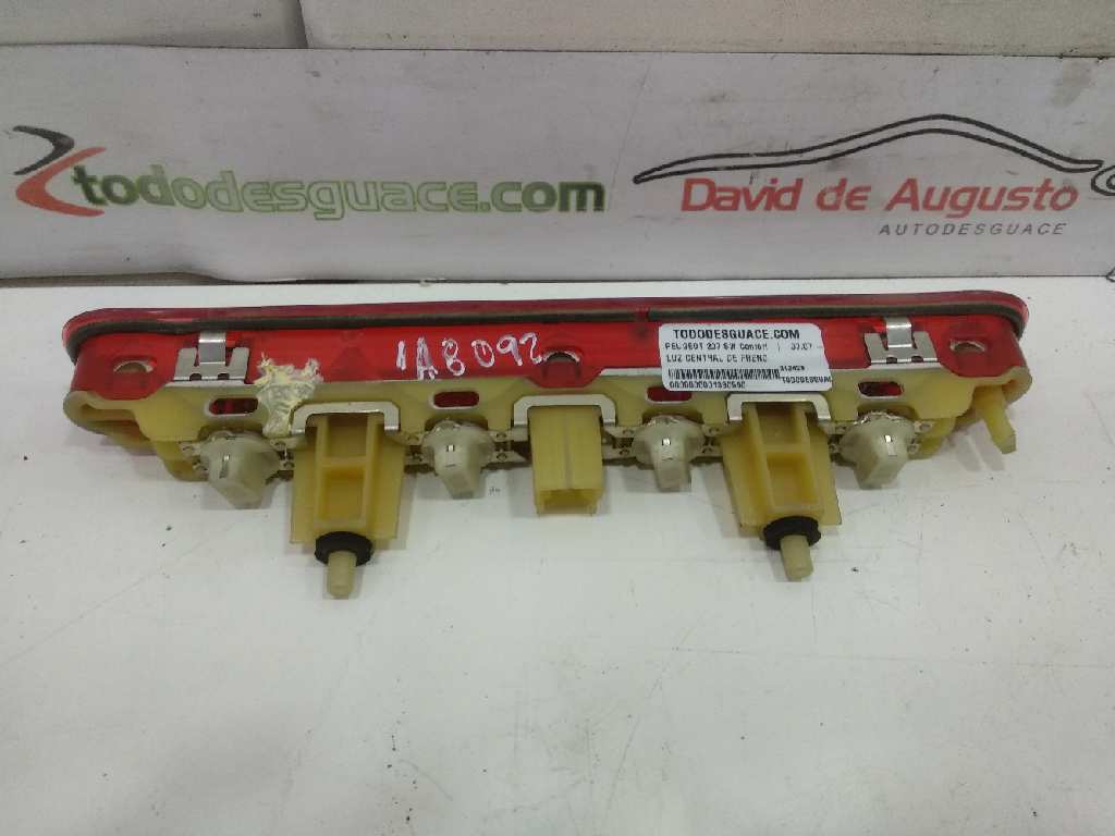LUZ CENTRAL DE FRENO PEUGEOT 207 SW Confort