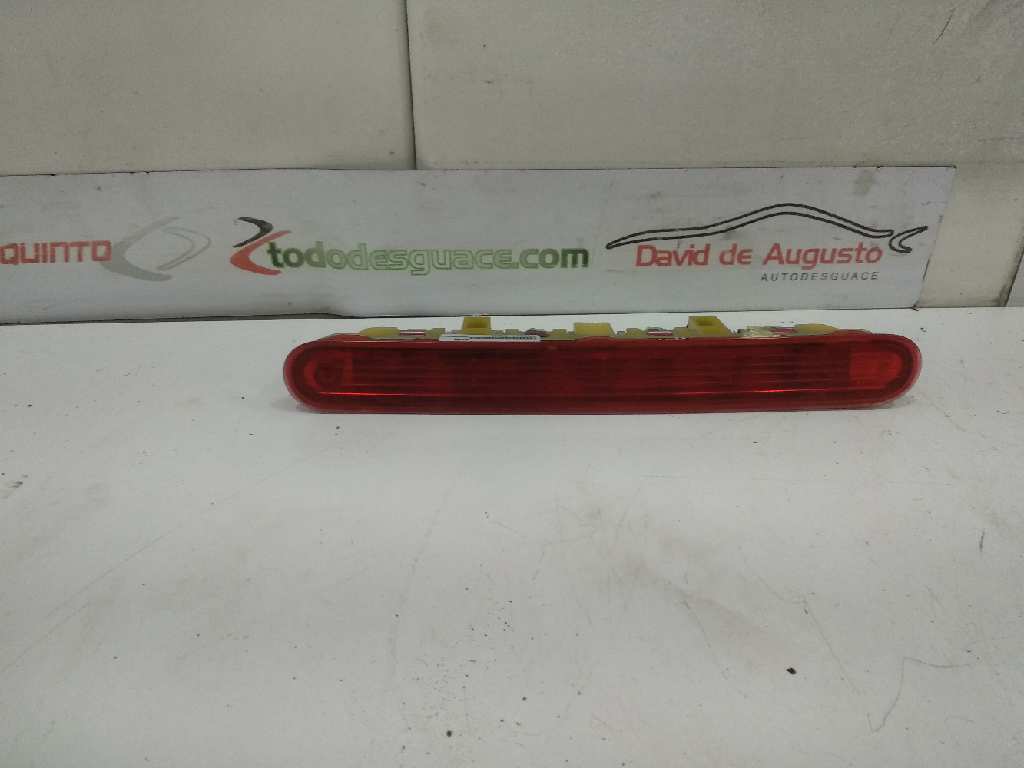 LUZ CENTRAL DE FRENO PEUGEOT 207 SW Confort