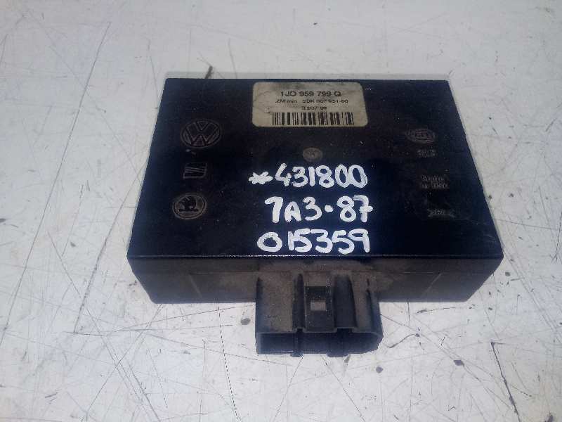 UCE CONFORT SKODA OCTAVIA BERLINA (1U2) 1.9 Pilot TDI