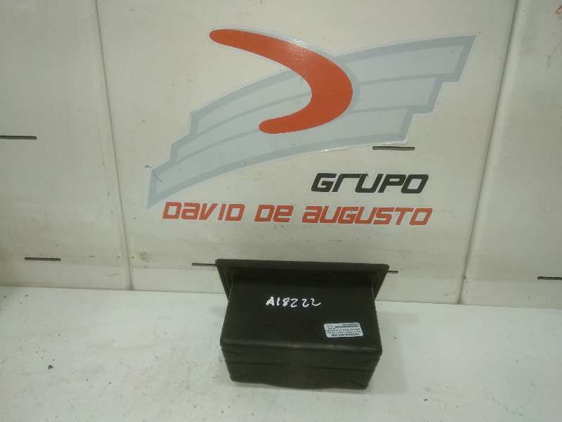 TRAVESAÑO INFERIOR TOYOTA COROLLA VERSO (R1) 2,2 D-4D Sport