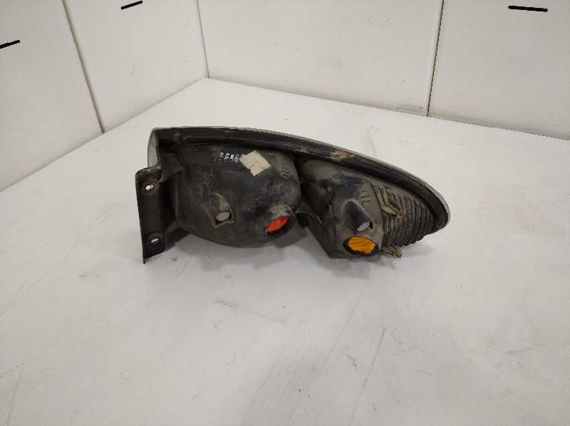 PILOTO TRASERO IZQUIERDO DAEWOO LANOS 1.5 (86 CV) 5 velocidades