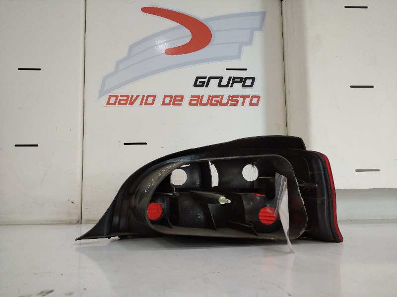 PILOTO TRASERO IZQUIERDO CITROEN SAXO 1.5 D (57 CV) 5 velocidades