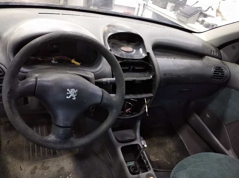 PEUGEOT 206 BERLINA XT Motor 1,9 Ltr. - 51 kW Diesel