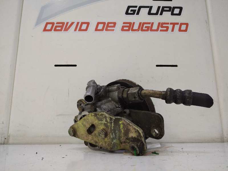 BOMBA SERVODIRECCION NISSAN ECO TEC L 35 135 B4 40