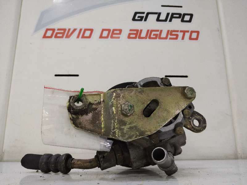 BOMBA SERVODIRECCION NISSAN ECO TEC L 35 135 B4 40