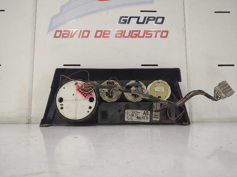 CUADRO INSTRUMENTOS LAND ROVER DEFENDER (LD) 2.5 Td5