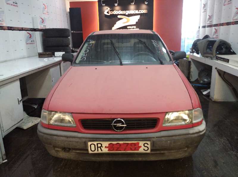 OPEL ASTRA F BERLINA Básico Motor 1,6 Ltr. - 55 kW