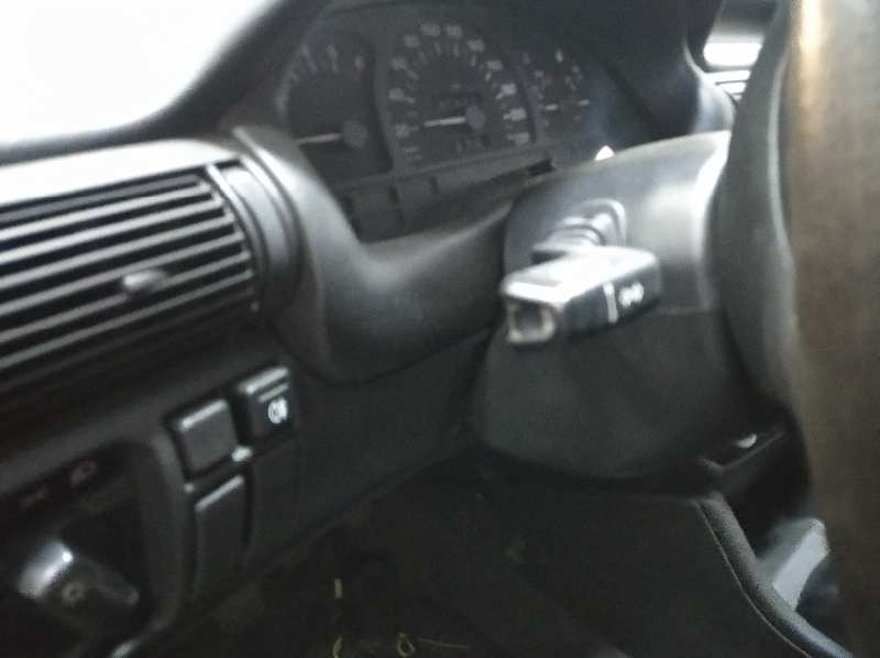 OPEL ASTRA F BERLINA Básico Motor 1,6 Ltr. - 55 kW