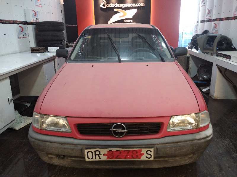 OPEL ASTRA F BERLINA Básico Motor 1,6 Ltr. - 55 kW