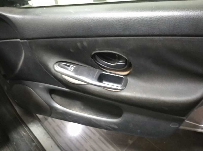 PEUGEOT 406 BERLINA (S1/S2) SR Motor 1,8 Ltr. - 85 kW 16V CAT