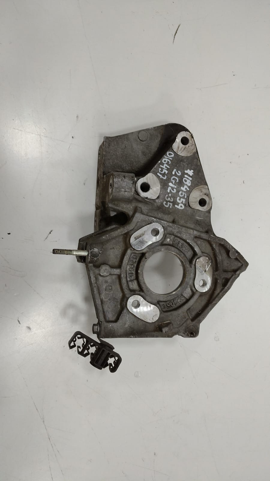 SOPORTE BOMBA INYECCION RENAULT LAGUNA II (BG0) 1.9 dCi Diesel