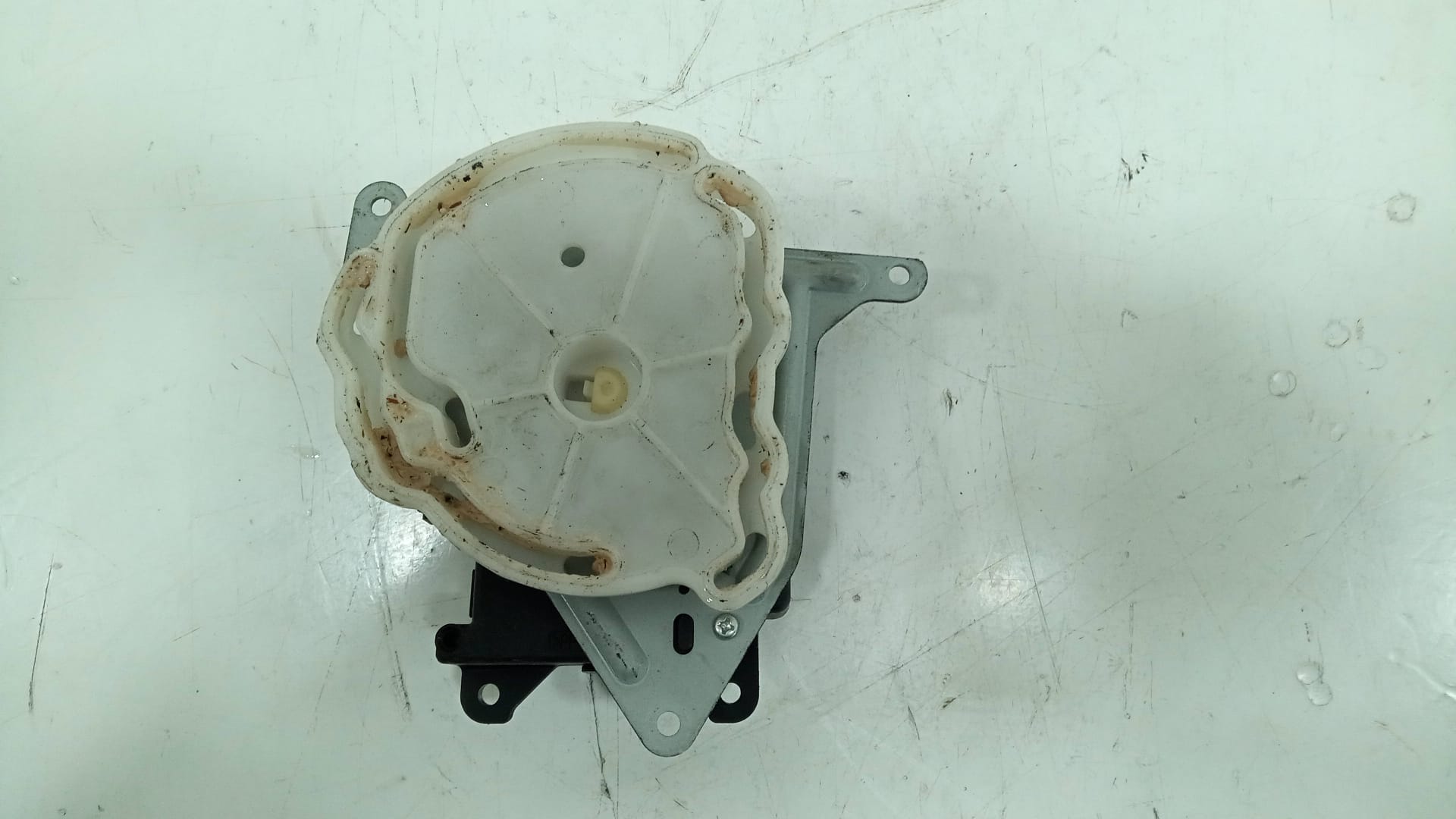 MOTOR TRAMPILLA CLIMATIZACION TOYOTA AVENSIS BERLINA (T25) *
