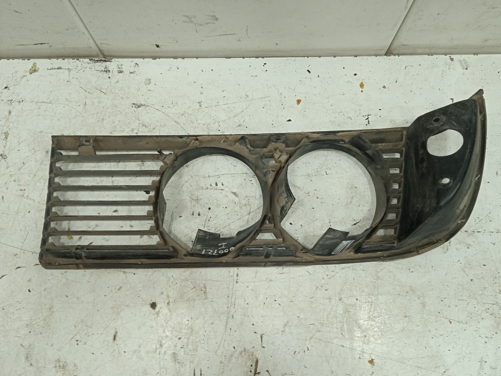 SOPORTE FARO IZQUIERDO BMW SERIE 6 (E24) M635 CSi