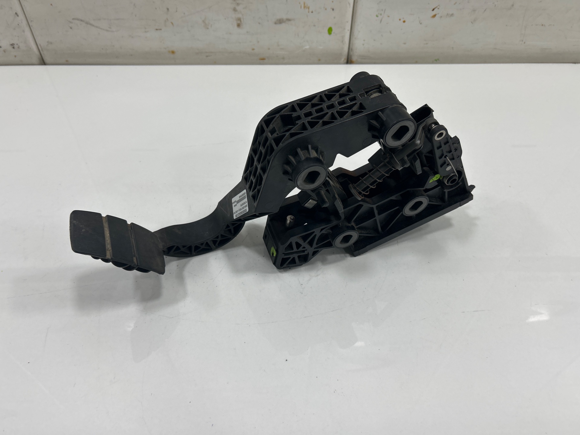 MOTOR LIMPIA DELANTERO SCANIA SERIE P/G/R (C-CLASE) FSa G320 (4x2) Corto CG 14