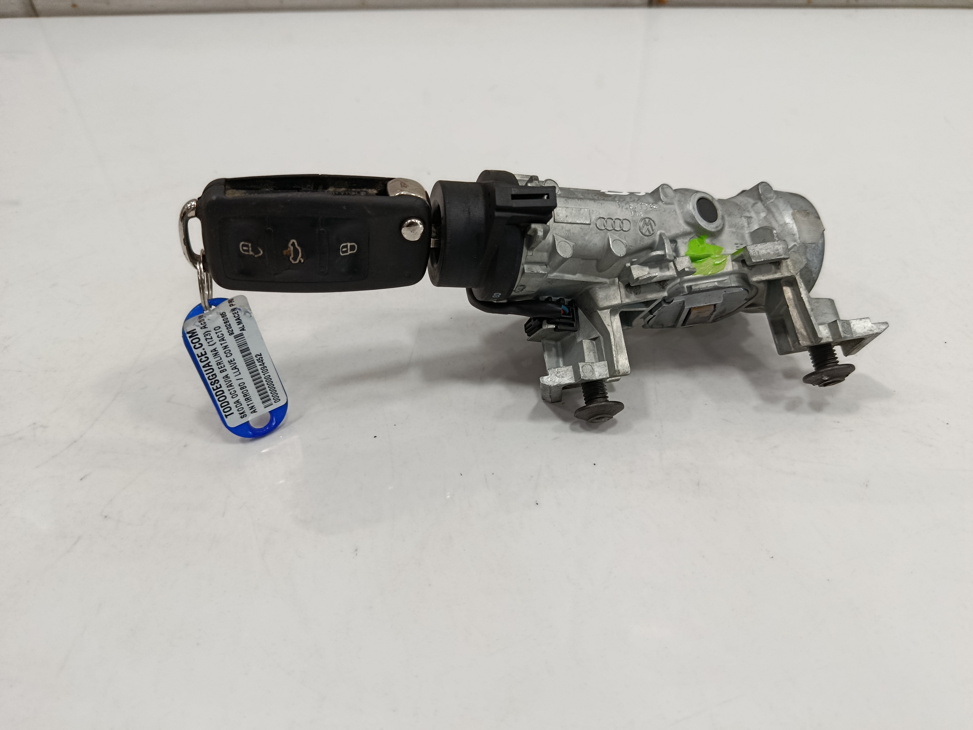 ANTIRROBO / LLAVE CONTACTO SKODA OCTAVIA BERLINA (1Z3) Active